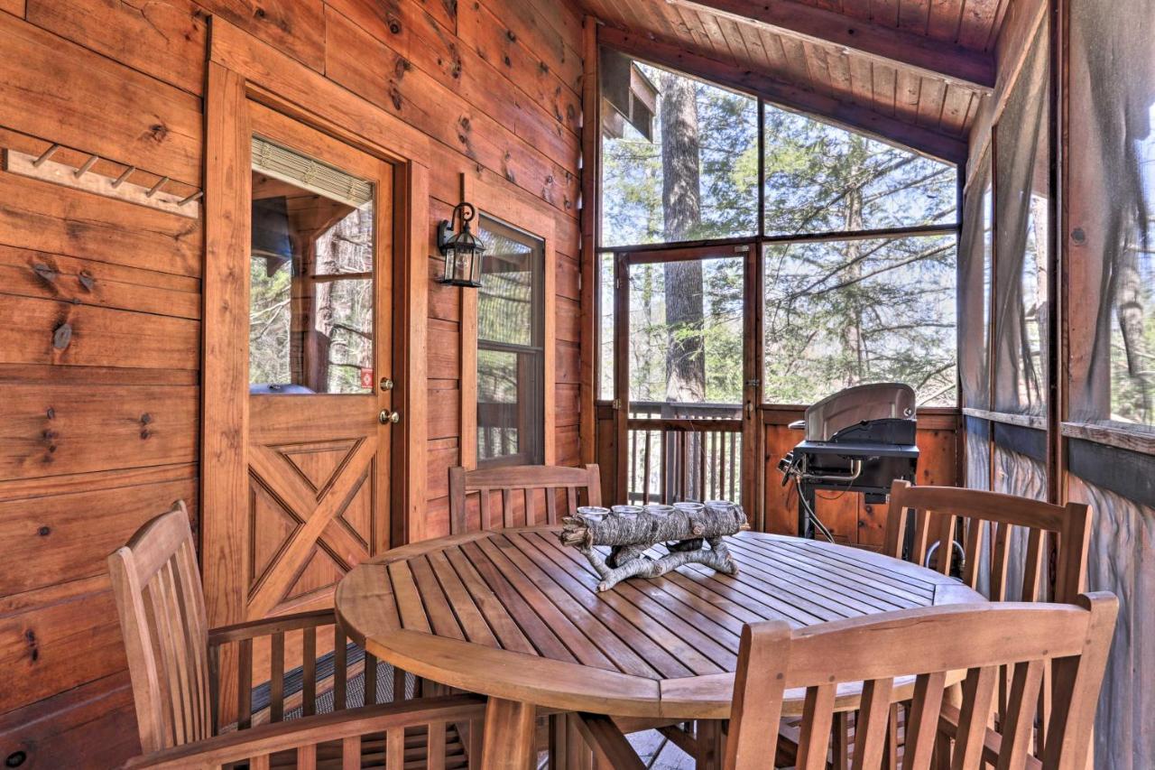 Вилла Cozy Cabin With Hot Tub In The Heart Of Пиджен-Фордж Экстерьер фото